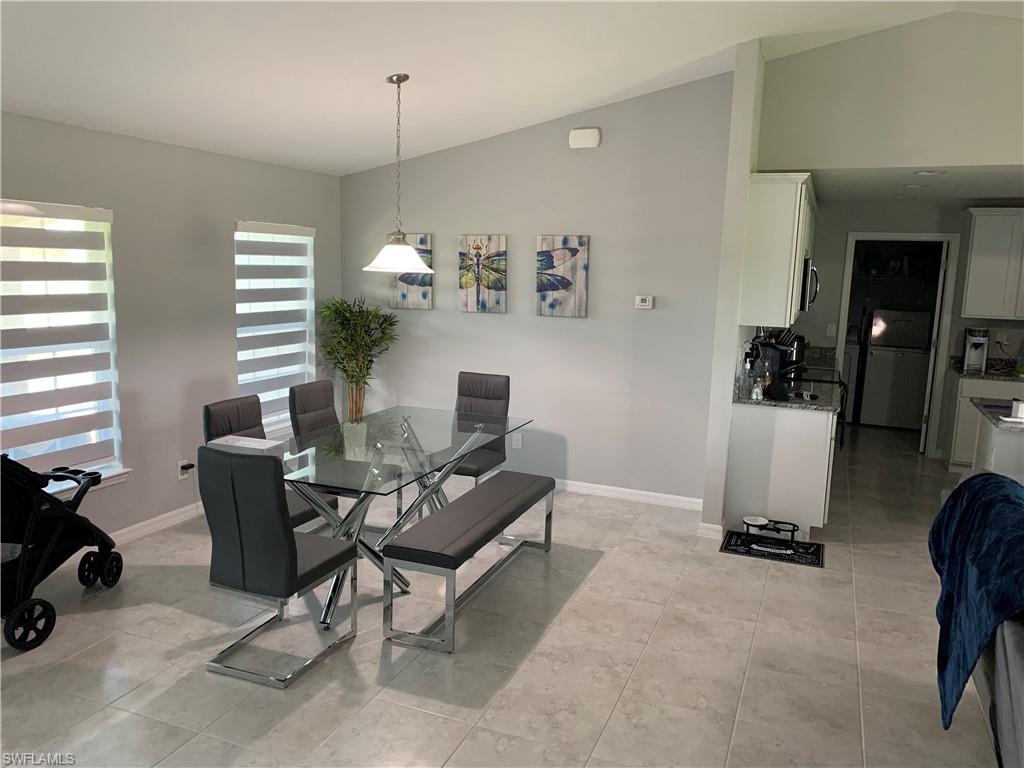 4222 Nw 34th Ter Property Photo 3