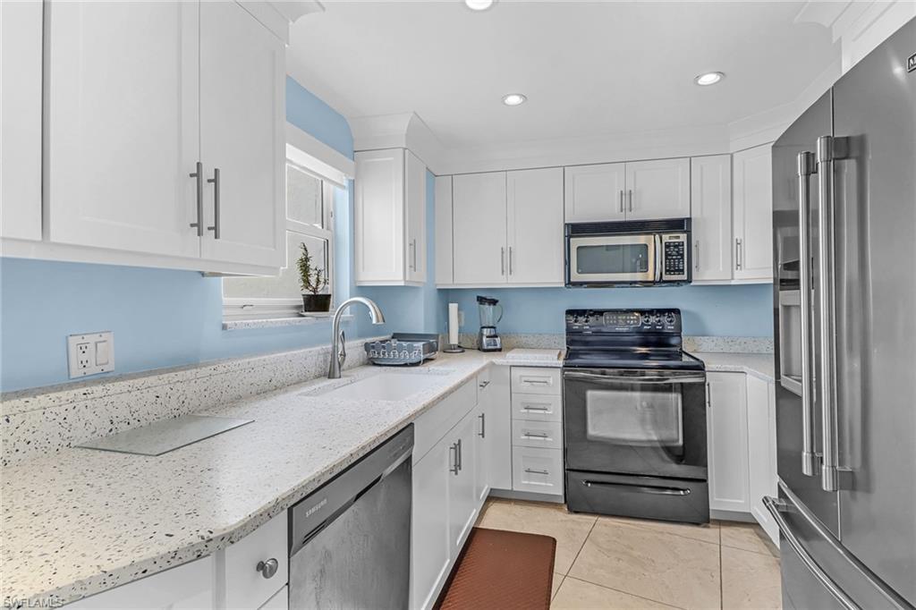 10701 Gulfshore Dr # 201 Property Photo 26