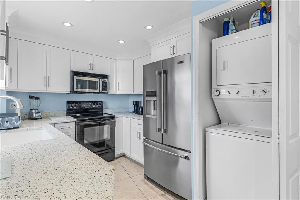 10701 Gulfshore Dr # 201 Property Photo 27