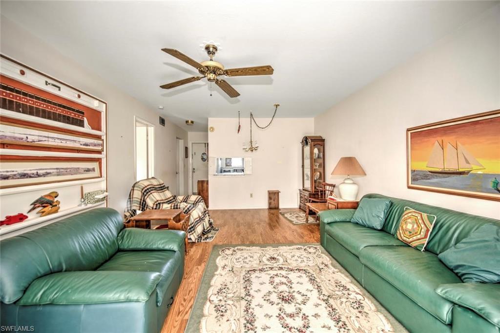 1418 Tropic Ter Property Photo 9