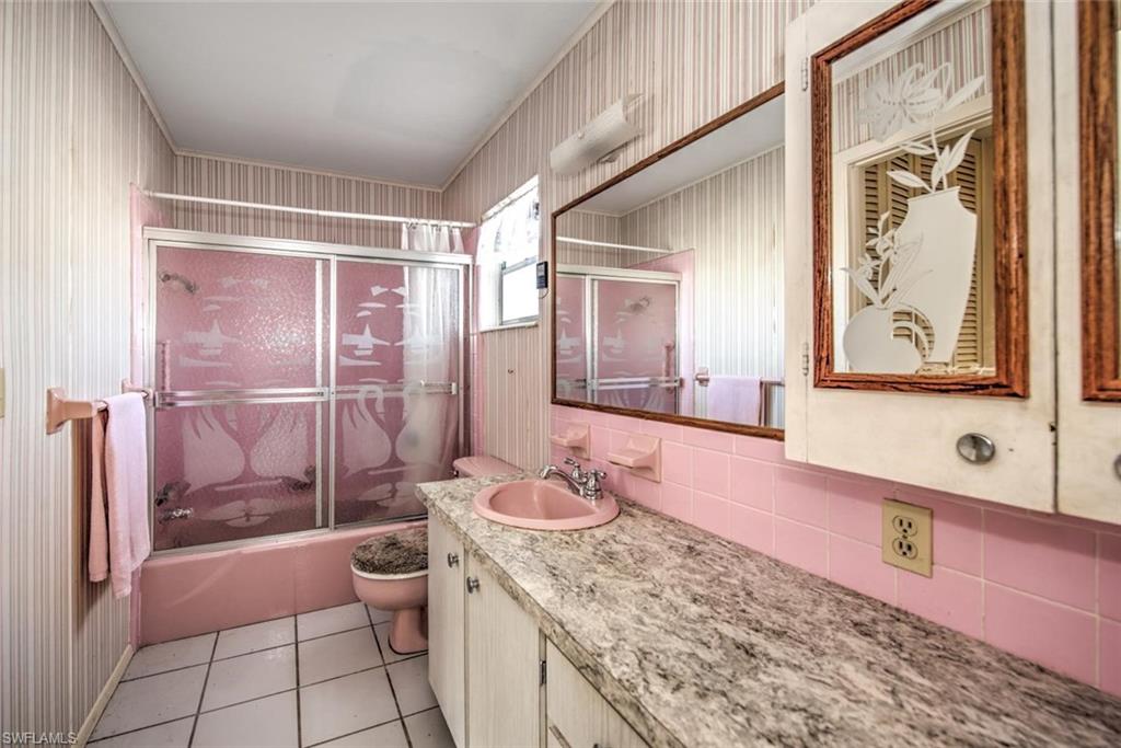 1418 Tropic Ter Property Photo 17