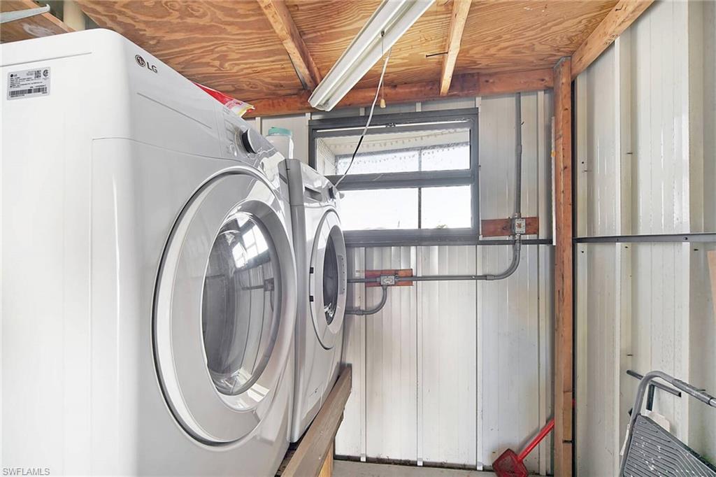 3070 Harpoon Ln Property Photo 23