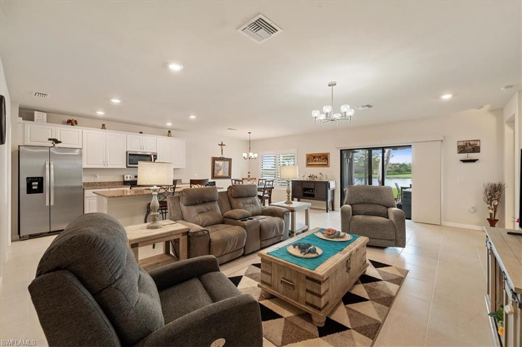 6152 Harmony Dr Property Photo 11