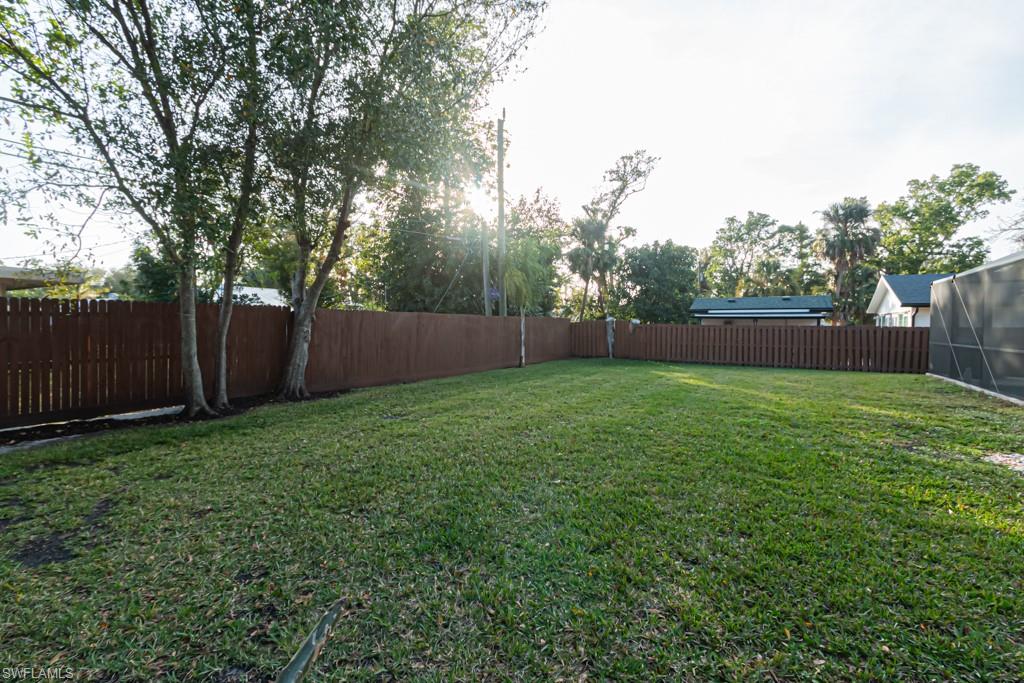 1562 Alhambra Dr Property Photo 3