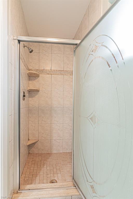 1562 Alhambra Dr Property Photo 25