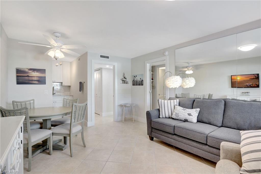 1295 Gulf Shore Blvd S # 134 Property Photo 2