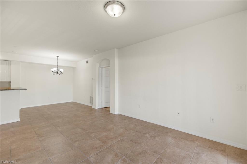 13150 Bella Casa Cir # 2193 Property Photo 5