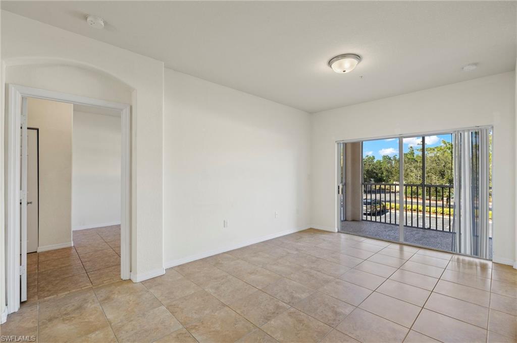 13150 Bella Casa Cir # 2193 Property Photo 6