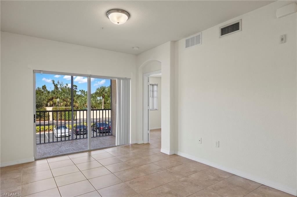 13150 Bella Casa Cir # 2193 Property Photo 7