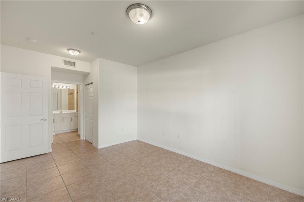 13150 Bella Casa Cir # 2193 Property Photo 13