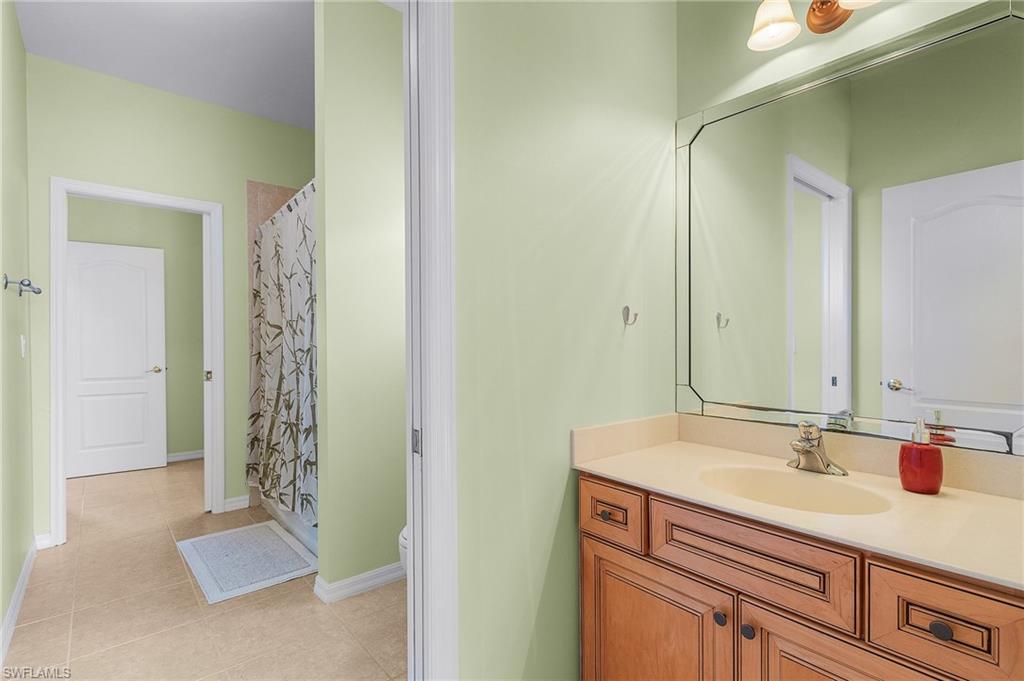 8318 Laurel Lakes Way Property Photo 33