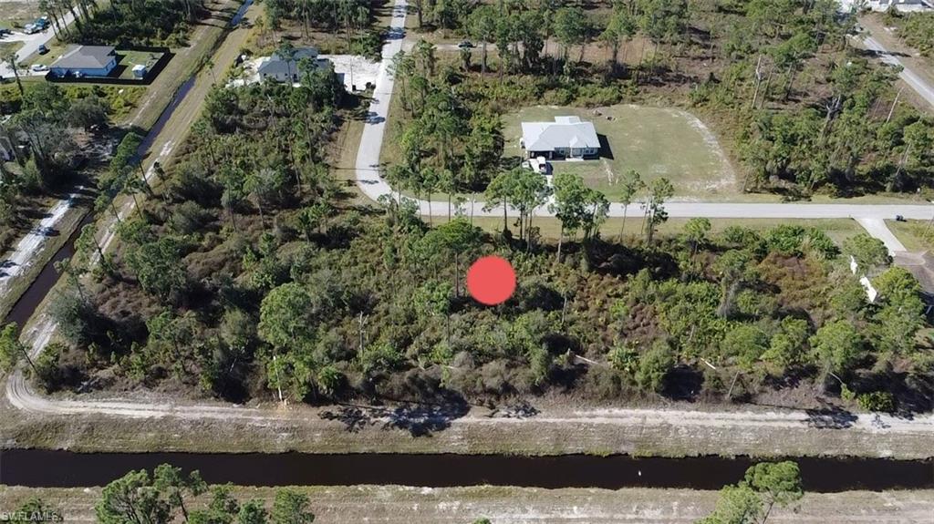 817 Pinecastle Dr Property Photo 4