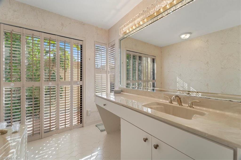 6740 Pelican Bay Blvd Property Photo 36