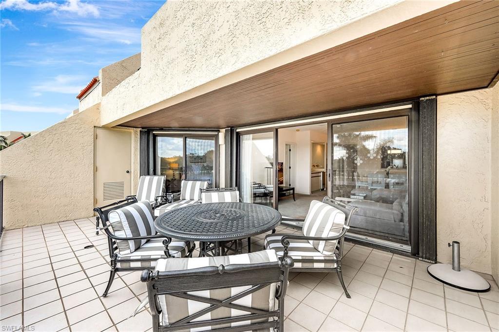 6360 Pelican Bay Blvd # 304c Property Photo 3