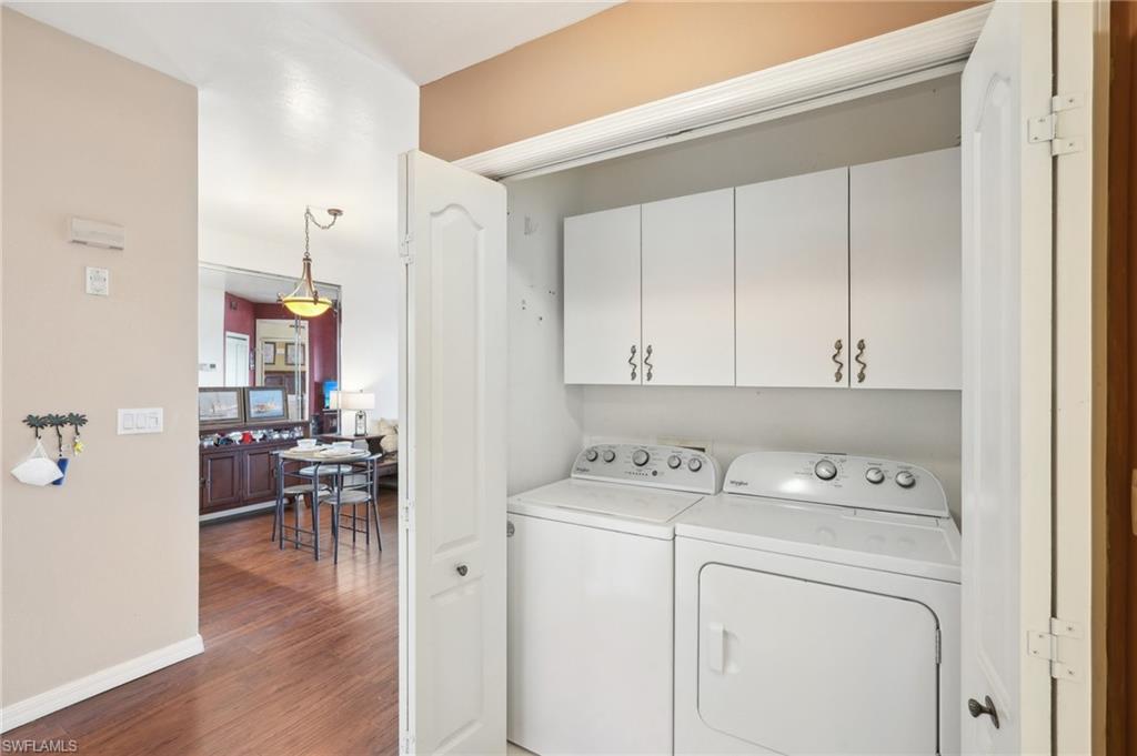 242 Newport Dr # 502 Property Photo 24
