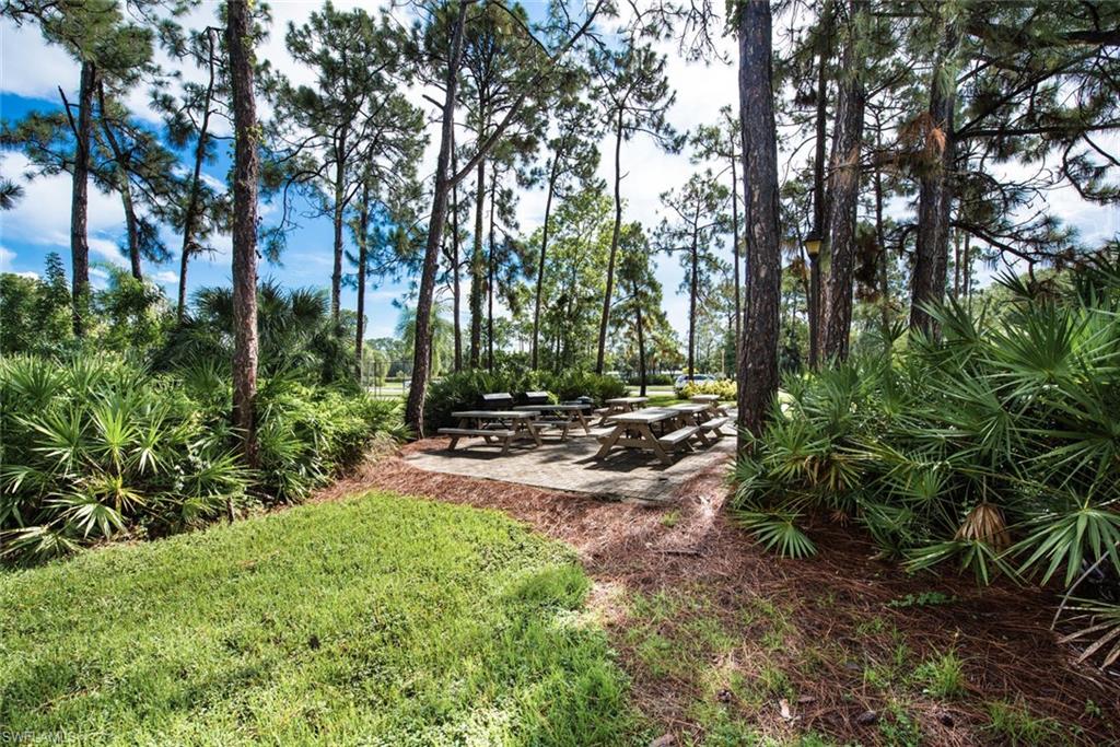 3728 Stone Way Property Photo 28