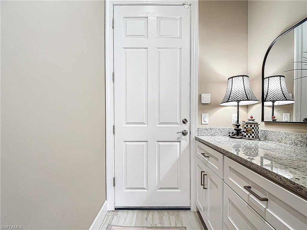 20462 Misty Woods Ct Property Photo 30