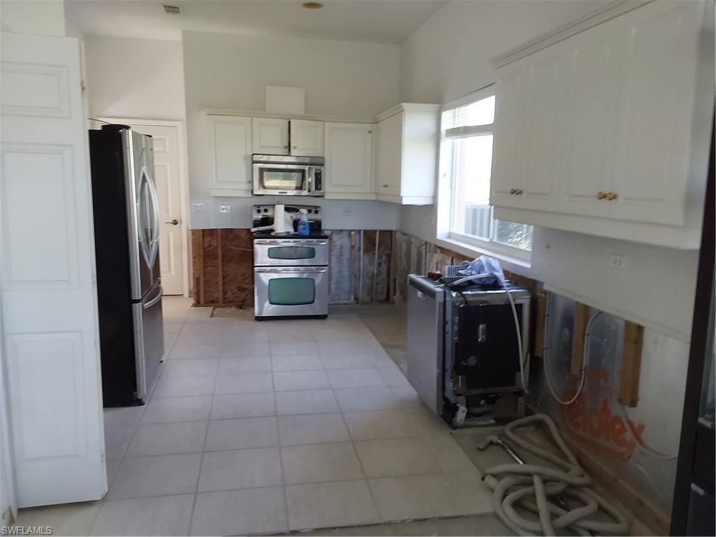 16429 Edgemont Dr Property Photo 14