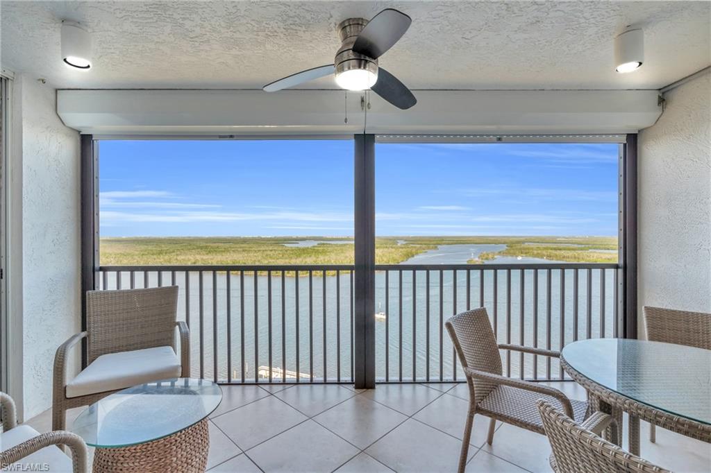 4753 Estero Blvd # 1405 Property Photo 13