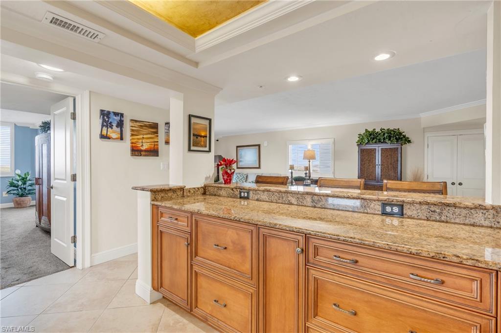 4753 Estero Blvd # 1405 Property Photo 15