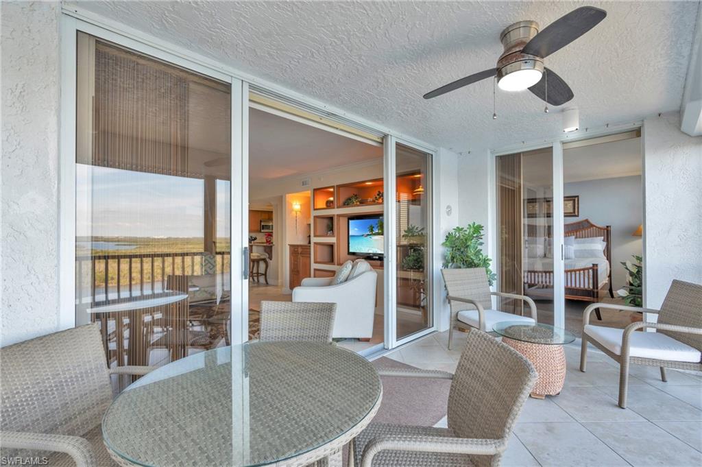 4753 Estero Blvd # 1405 Property Photo 32