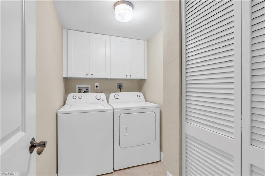 4753 Estero Blvd # 1405 Property Photo 33