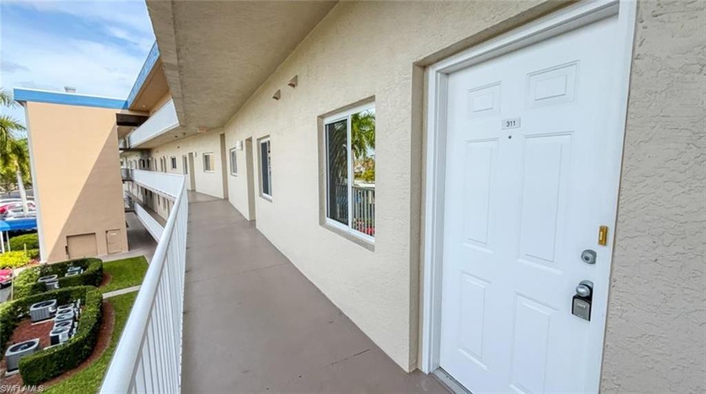 14831 Park Lake Dr # 311 Property Photo 2