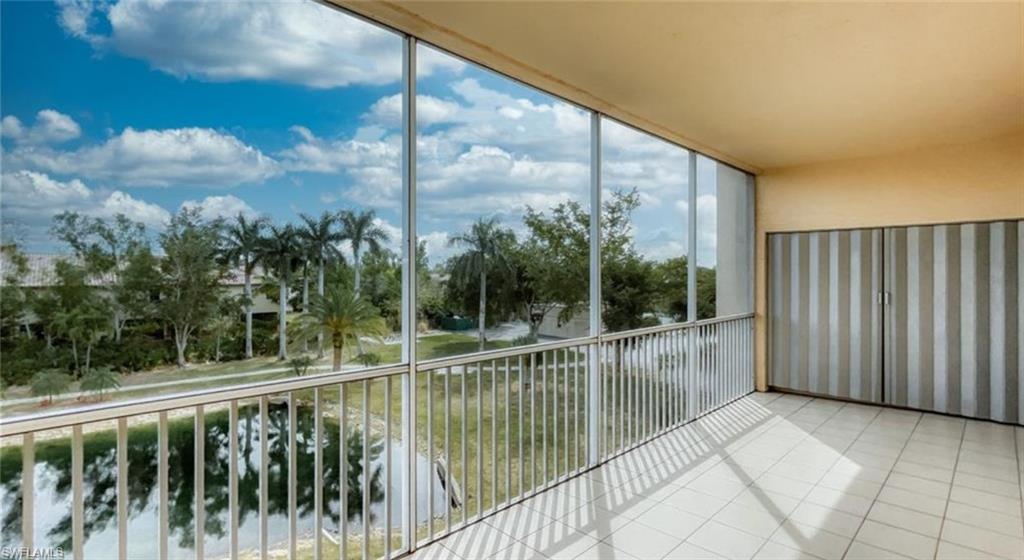 14831 Park Lake Dr # 311 Property Photo 17