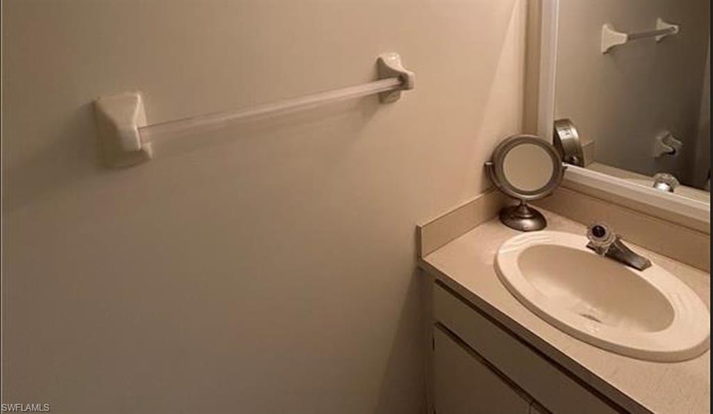 1005 Sw 48th Ter # 8 Property Photo 7