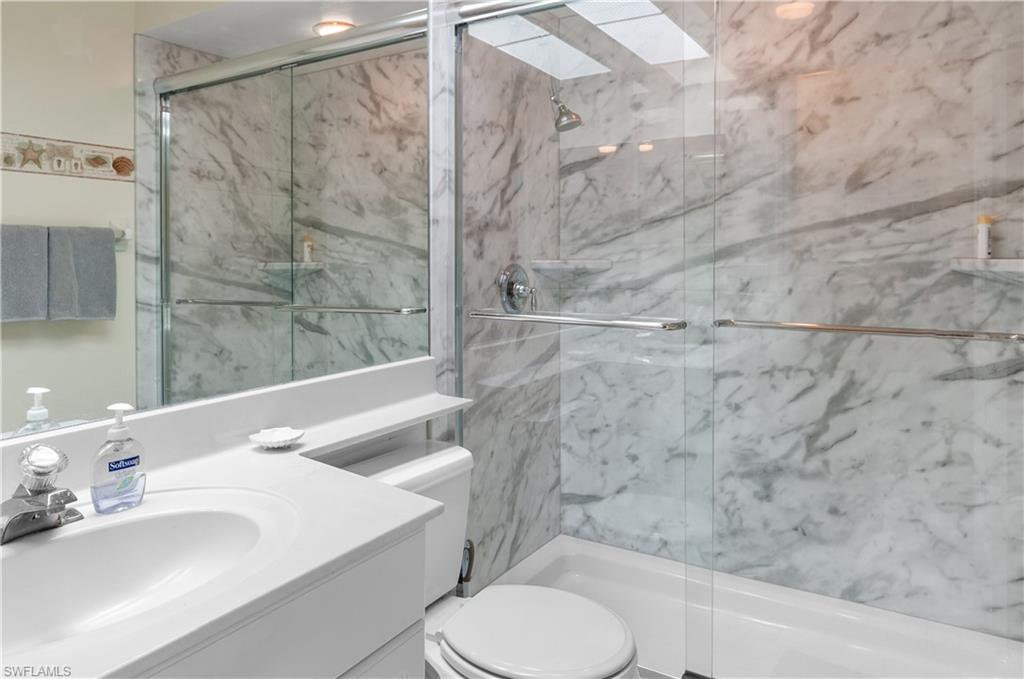 21685 Sungate Ct Property Photo 20