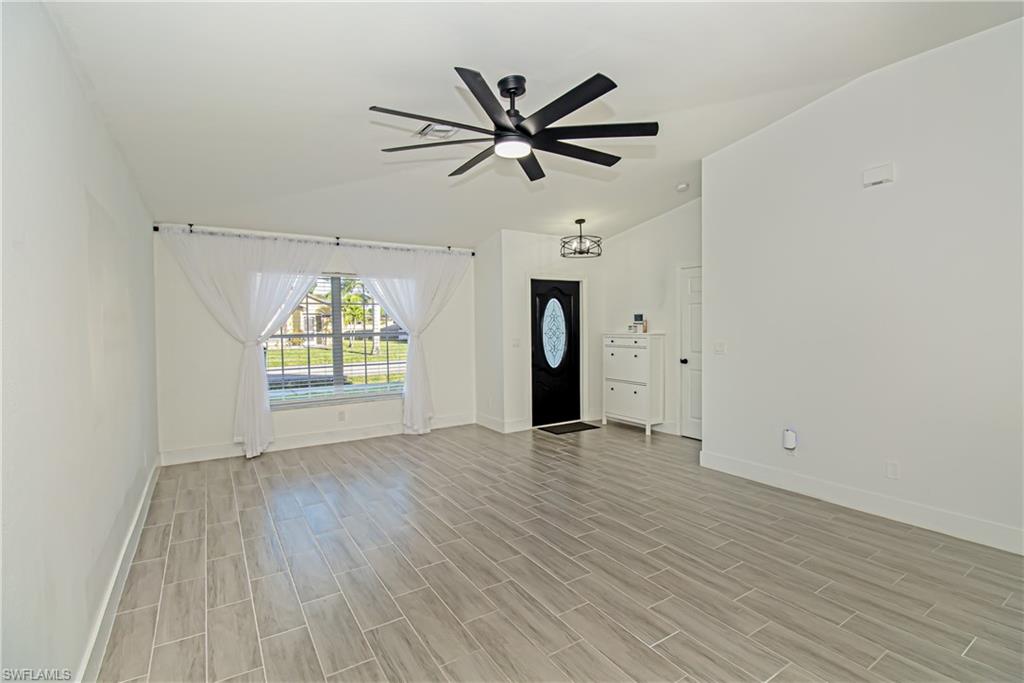 1142 Whitehead Creek Loop Property Photo 8