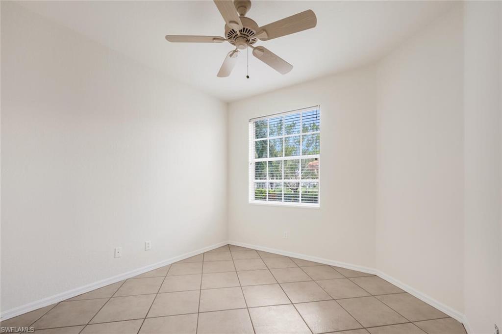 3964 Bishopwood Ct E # 106 Property Photo 15