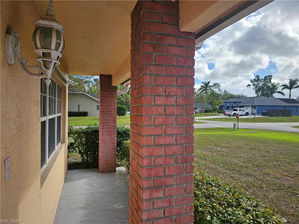 6681 Fairview St Property Photo 7