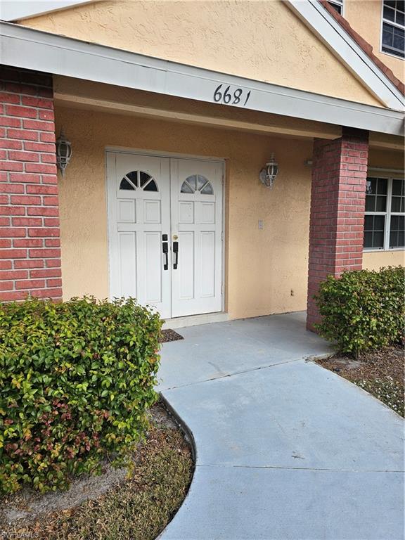 6681 Fairview St Property Photo 9