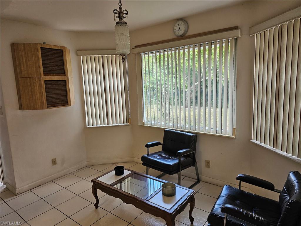 6681 Fairview St Property Photo 17