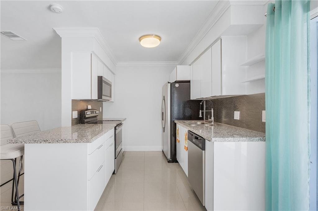 5251 Tower Dr Property Photo 11