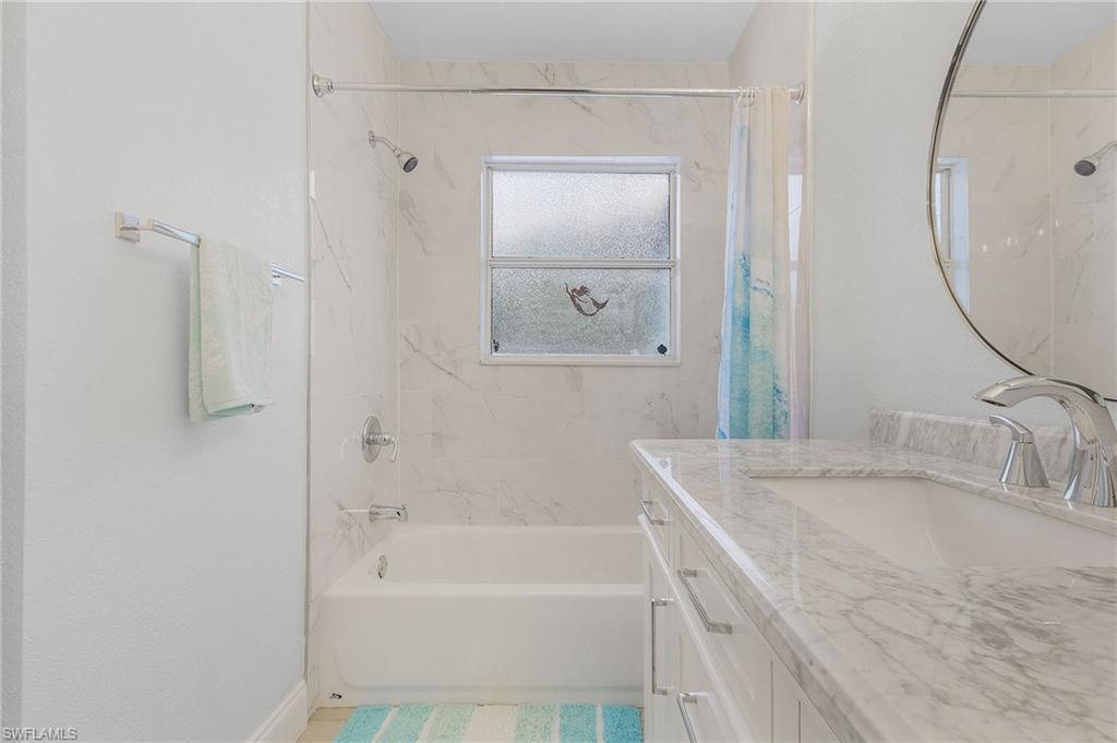 5251 Tower Dr Property Photo 14