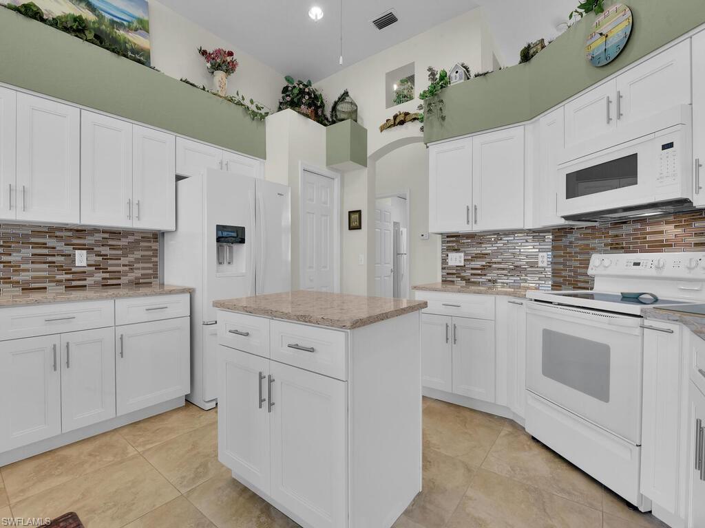 1065 Sw 57th St Property Photo 12