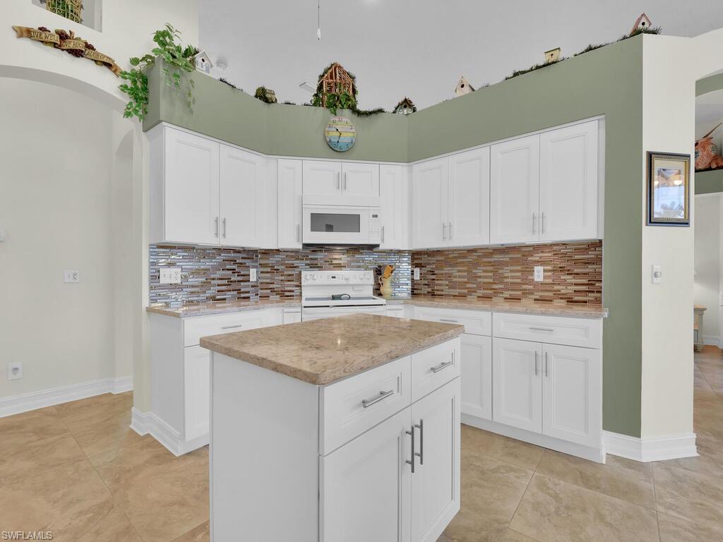 1065 Sw 57th St Property Photo 14