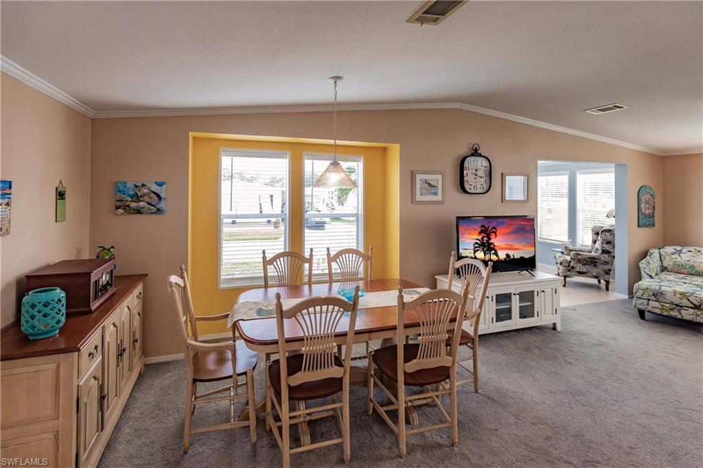 222 Flamingo Property Photo 4