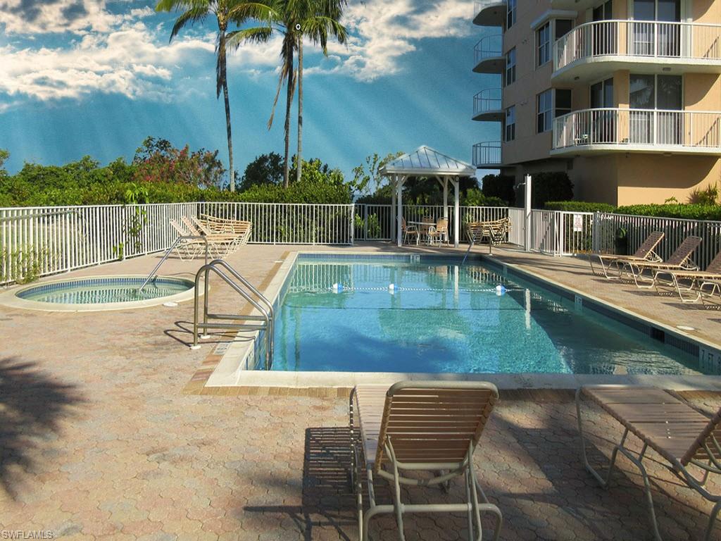 7390 Estero Blvd # 103b Property Photo 11