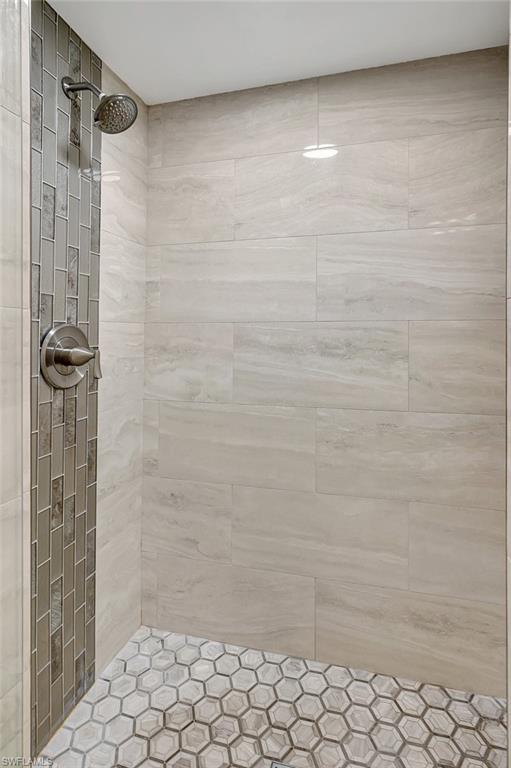 11921 Seabreeze Cove Ln # 101 Property Photo 20