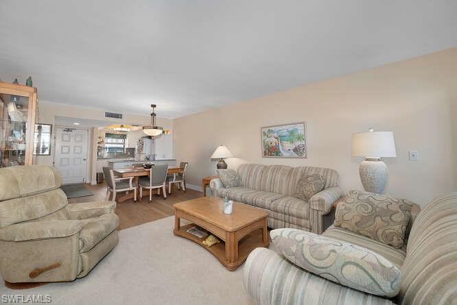 271 Southbay Dr # 132 Property Photo 5