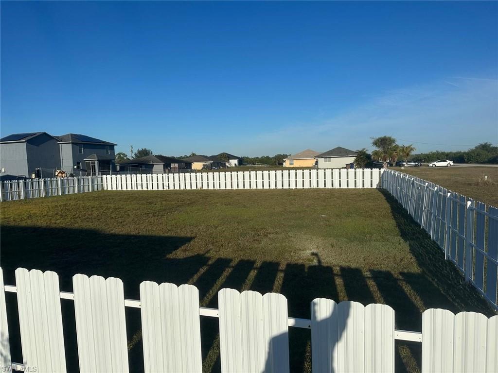 2621-2623 Sunniland Blvd Property Photo 1