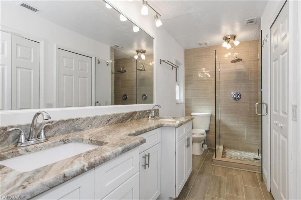 27160 Edenbridge Ct Property Photo 8