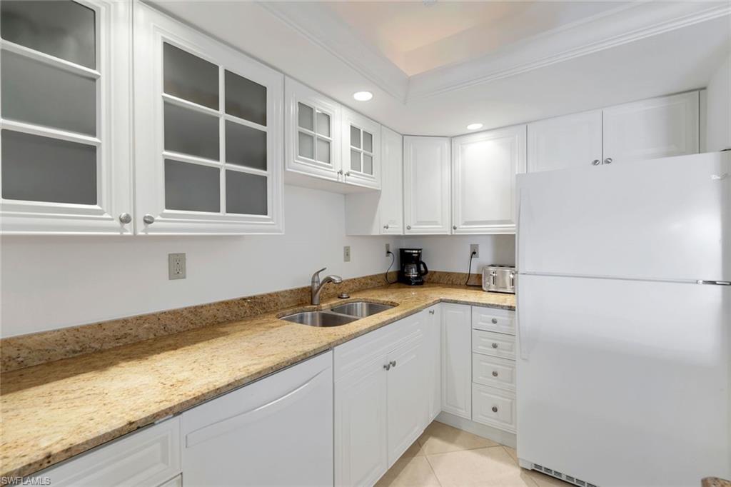 3443 Gulf Shore Blvd N # 511 Property Photo 15