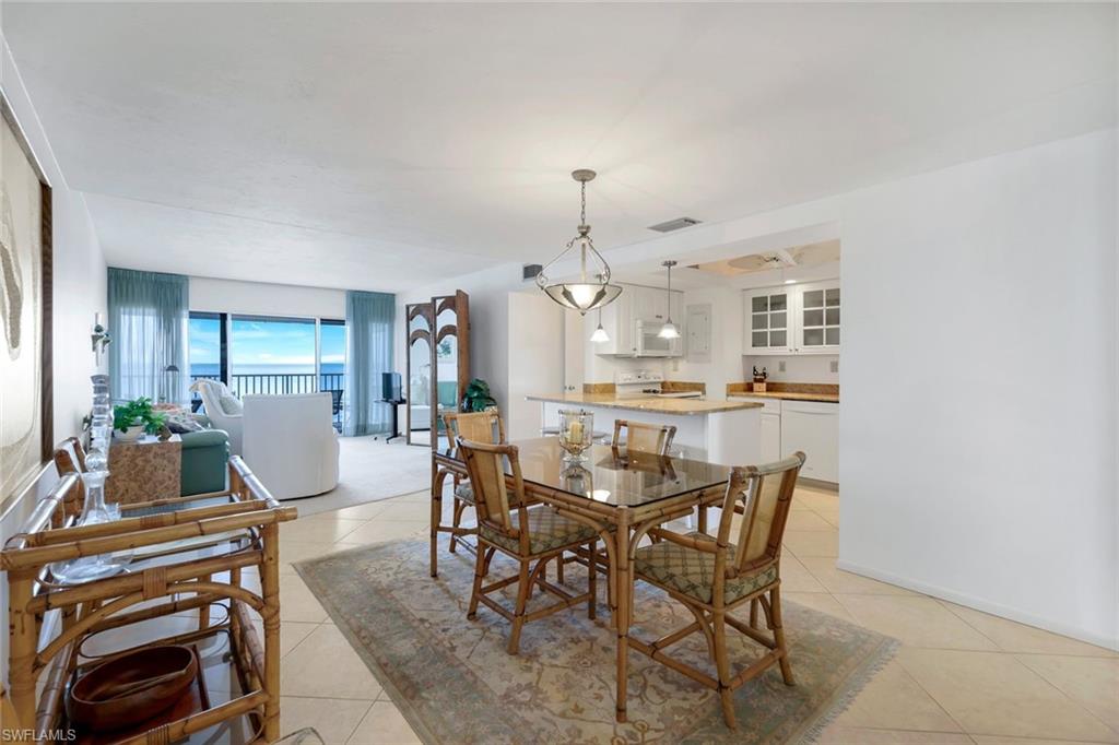 3443 Gulf Shore Blvd N # 511 Property Photo 17