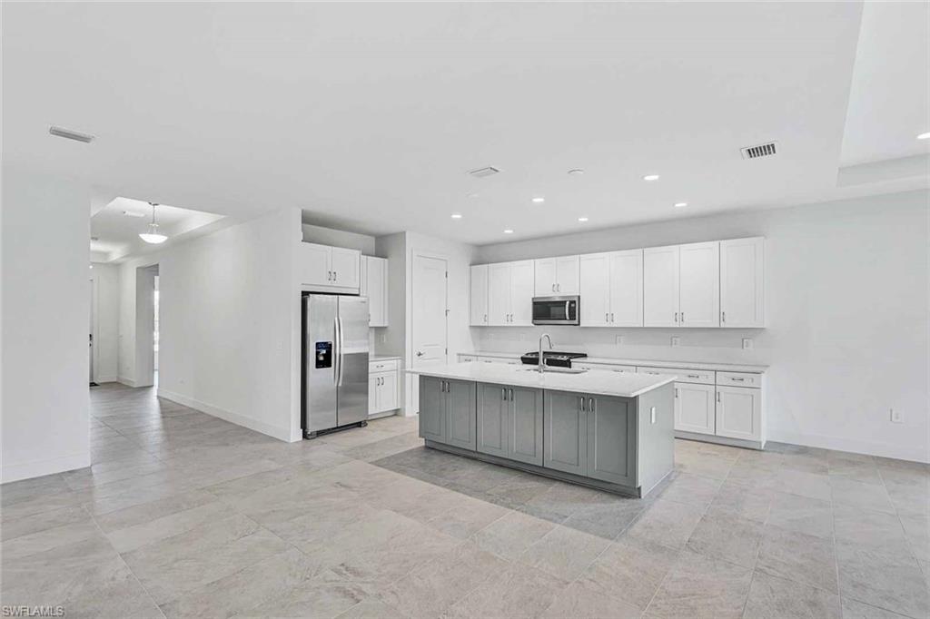 44402 Panther Dr Property Photo 5
