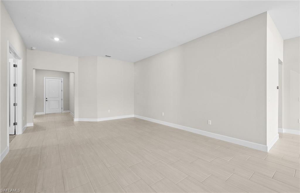 25606 Shoreline Gaze Dr Property Photo 15