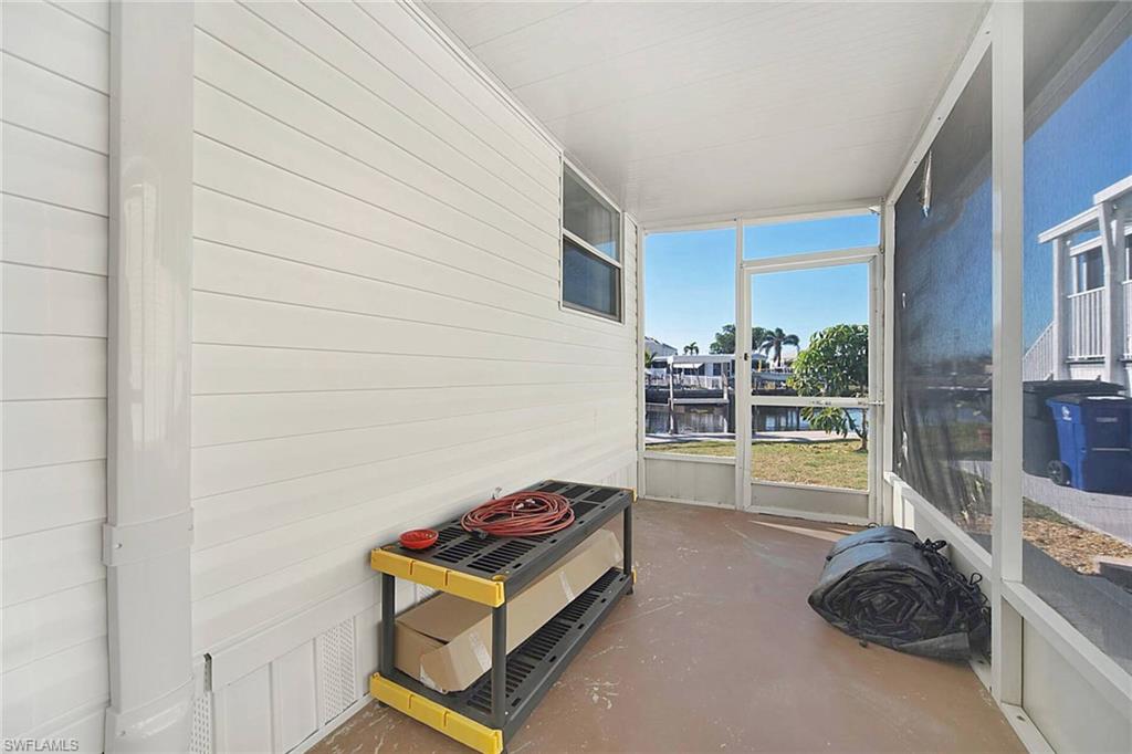 3893 Dewberry Ln Property Photo 18